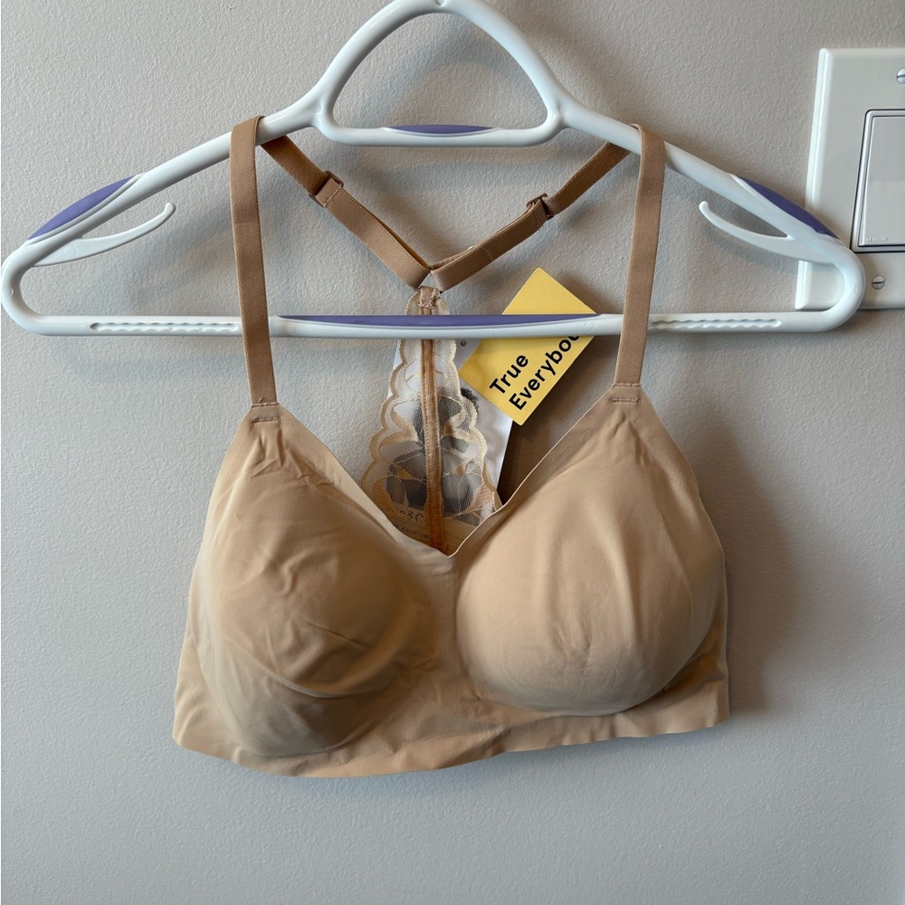 True Body Triangle Lace Racerback Bra - Desert - Large - Picture 4 of 9